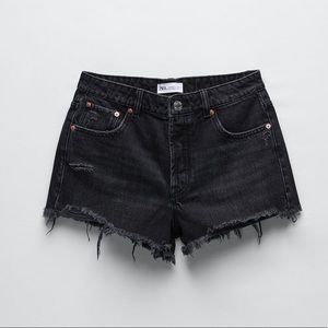 Zara Frayed Mid Rise Denim Shorts